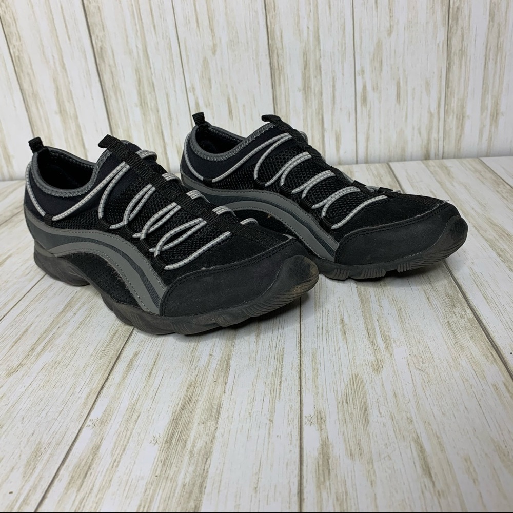 SPEEDO black water shoes elastic closure Sz 7